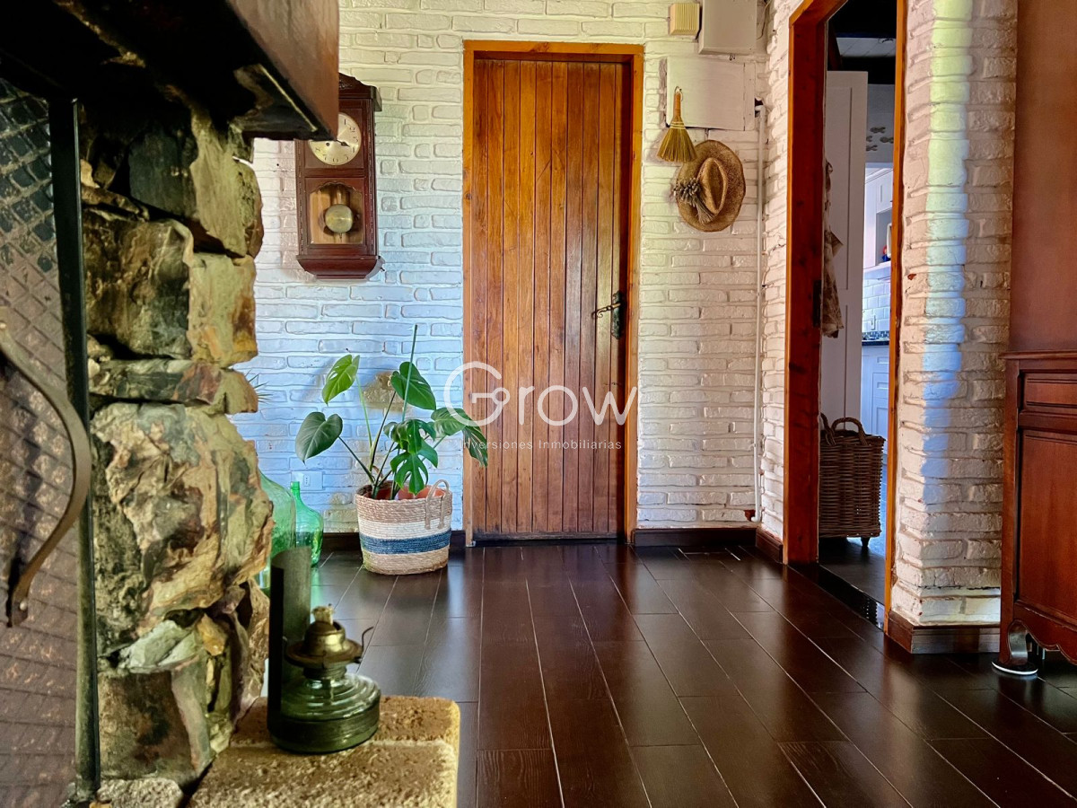 Casa ID.1121 - Hermosa casa en Pinares