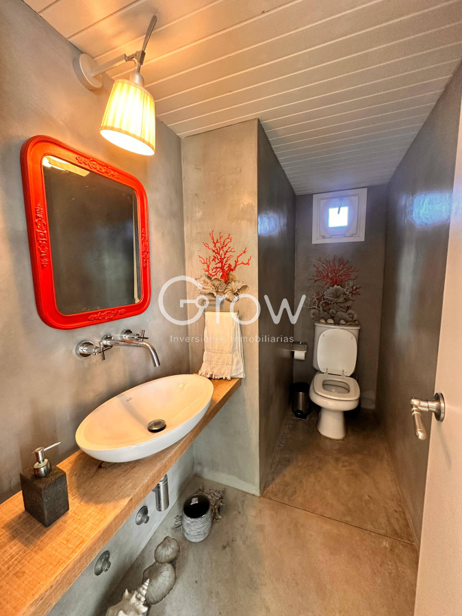 Casa ID.3055 - Casa esquinera en Pinar del Faro