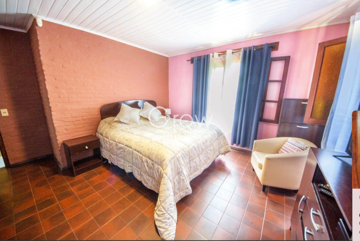 Casa ID.2895 - Encantadora Casa en Pinares a 600 Metros del Mar