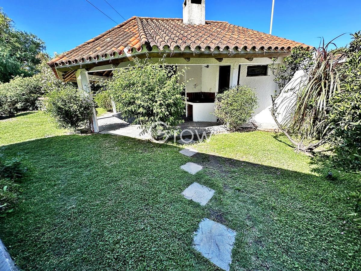 Casa ID.309 - Casa a metros del mar en Playa Mansa