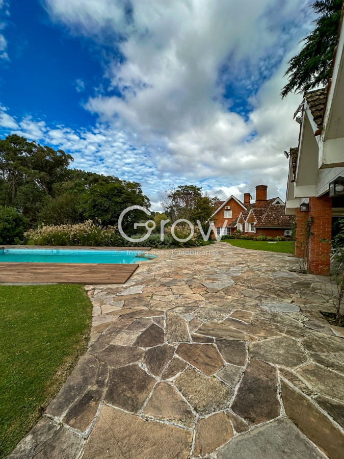 Casa ID.1491 - Hermosa casa a metros del mar en GOLF
