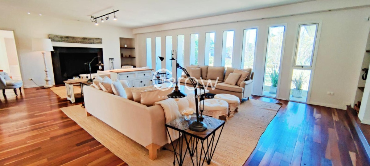 Casa ID.2139 - Impresionante propiedad en la mejor zona de San Rafael/Golf