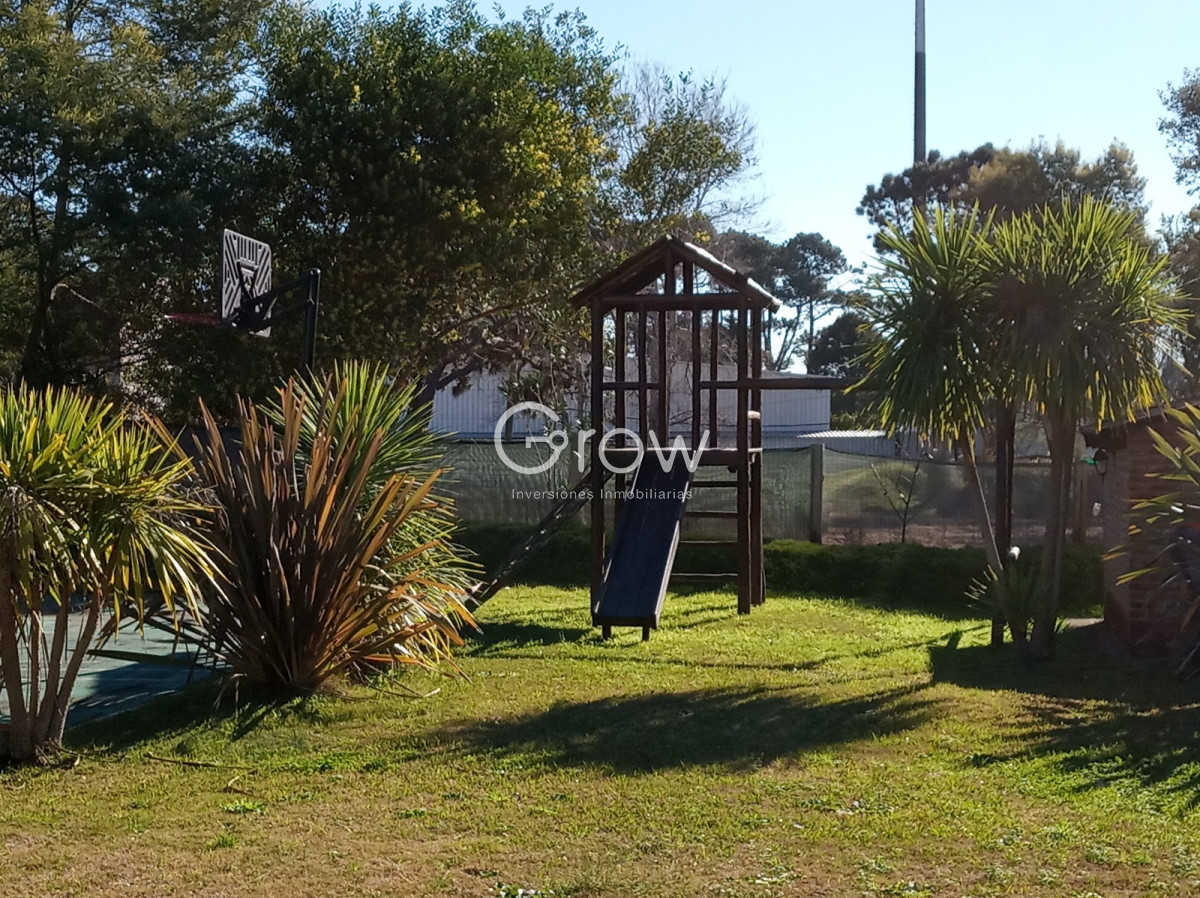 Casa ID.2876 - Hermosa casa en barrio Residencial de Punta del Este a pasos de todo!