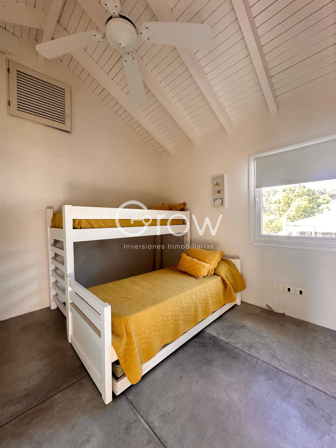 Casa ID.3055 - Casa esquinera en Pinar del Faro