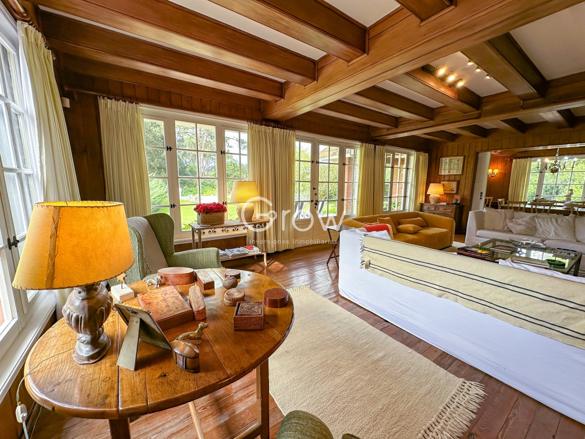 Casa ID.1491 - Hermosa casa a metros del mar en GOLF