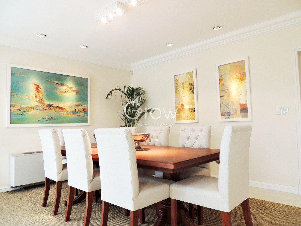 Casa ID.576 - Hermosa casa ideal para disfrutarla todo el año a pasos del mar.