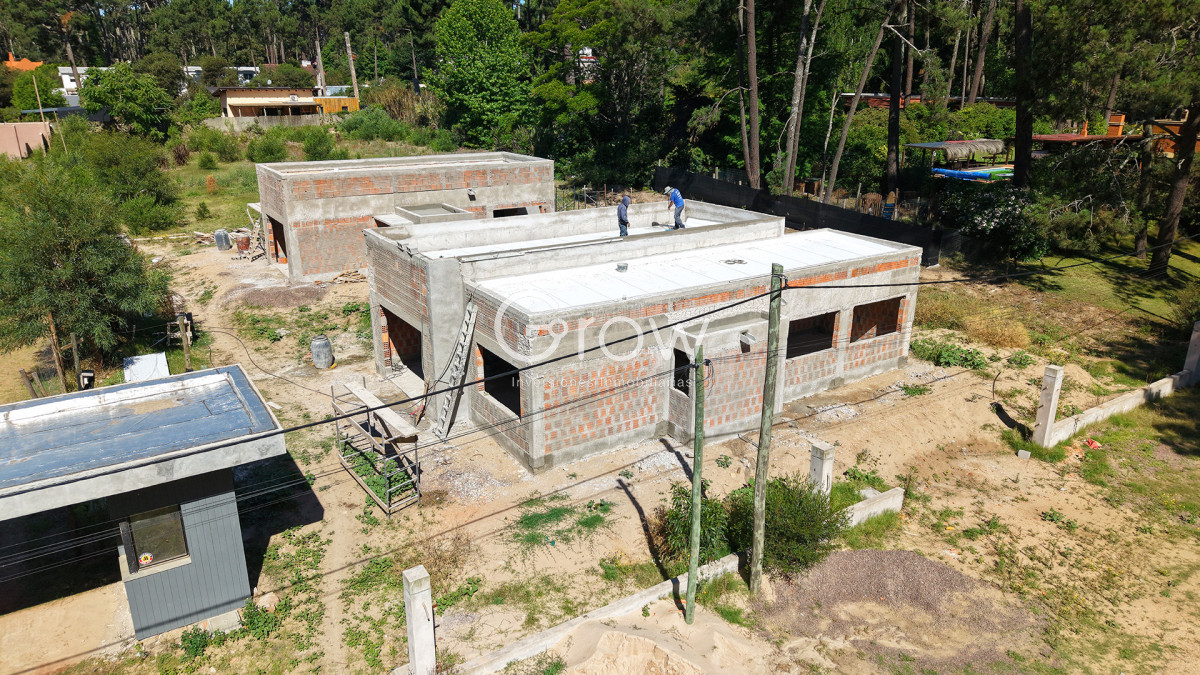 Casa ID.3292 - Casa a estrenar en Parque Burnett U$S 325.000