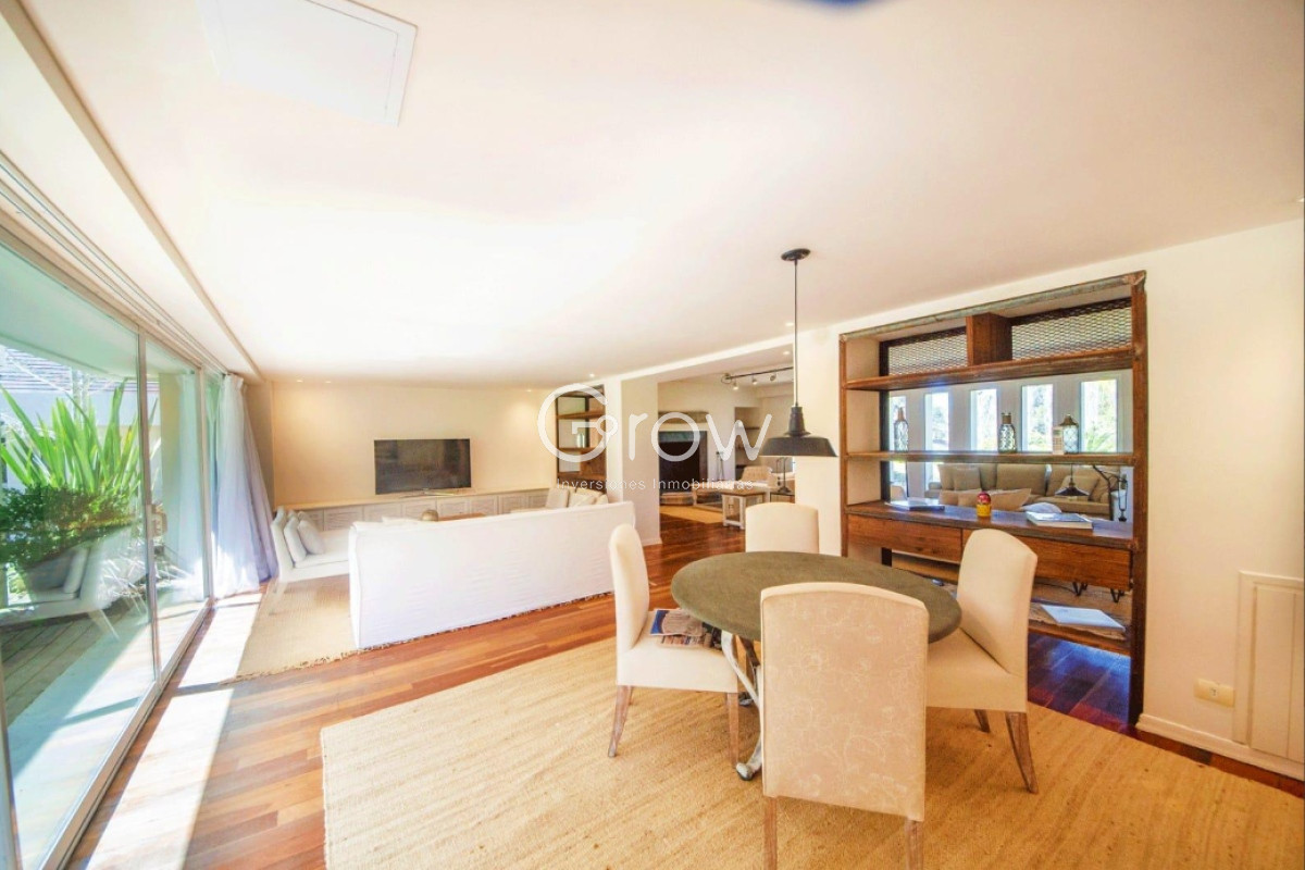 Casa ID.2139 - Impresionante propiedad en la mejor zona de San Rafael/Golf
