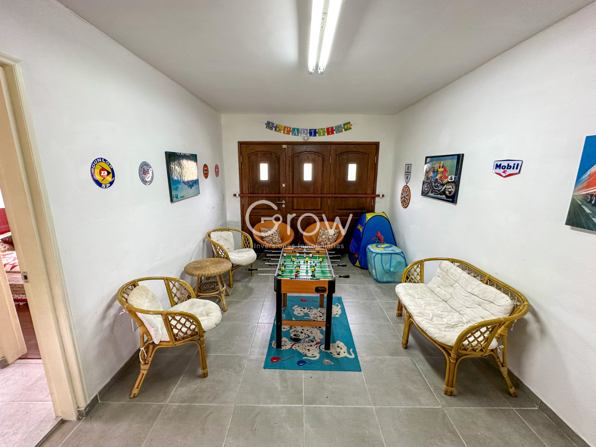 Casa ID.2876 - Hermosa casa en barrio Residencial de Punta del Este a pasos de todo!