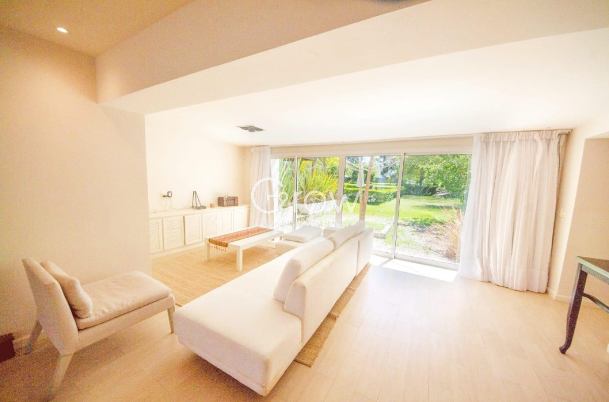 Casa ID.2139 - Impresionante propiedad en la mejor zona de San Rafael/Golf