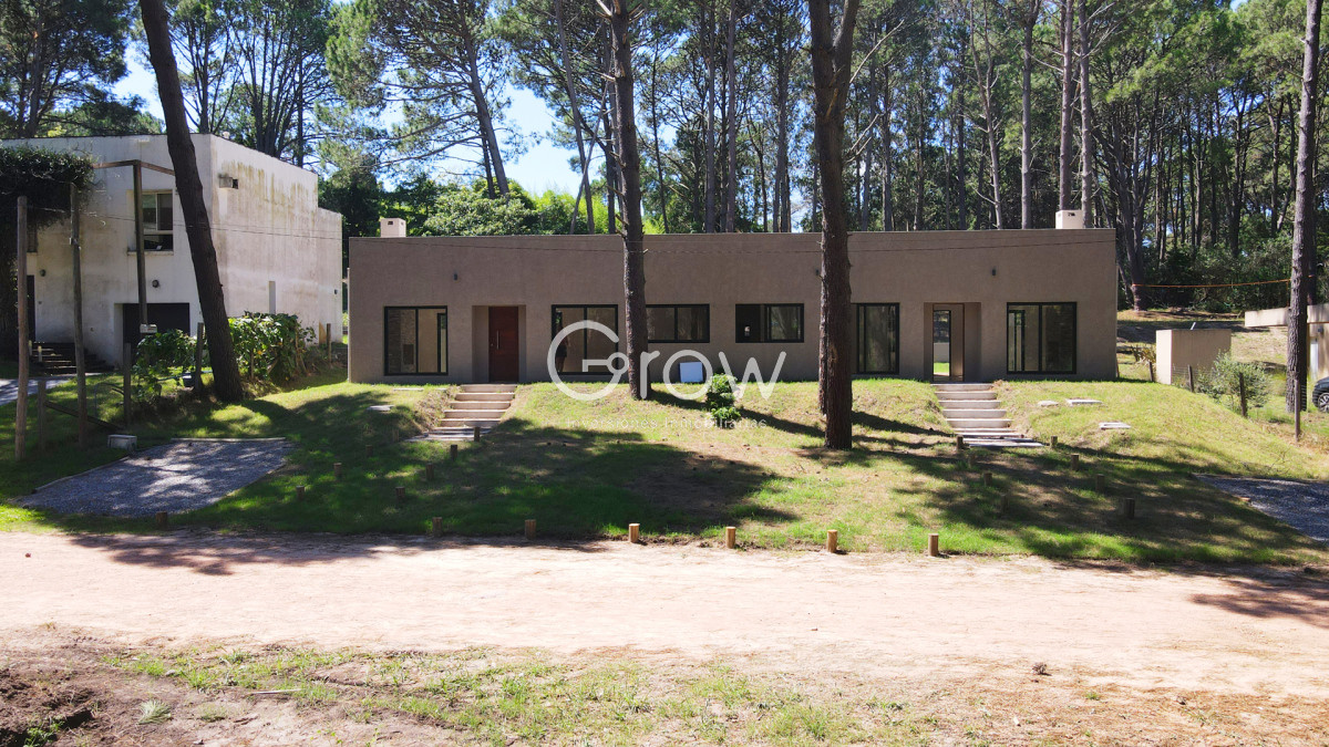 Casa ID.1856 - Casas a estrenar en Laguna del Sauce, Punta del Este.