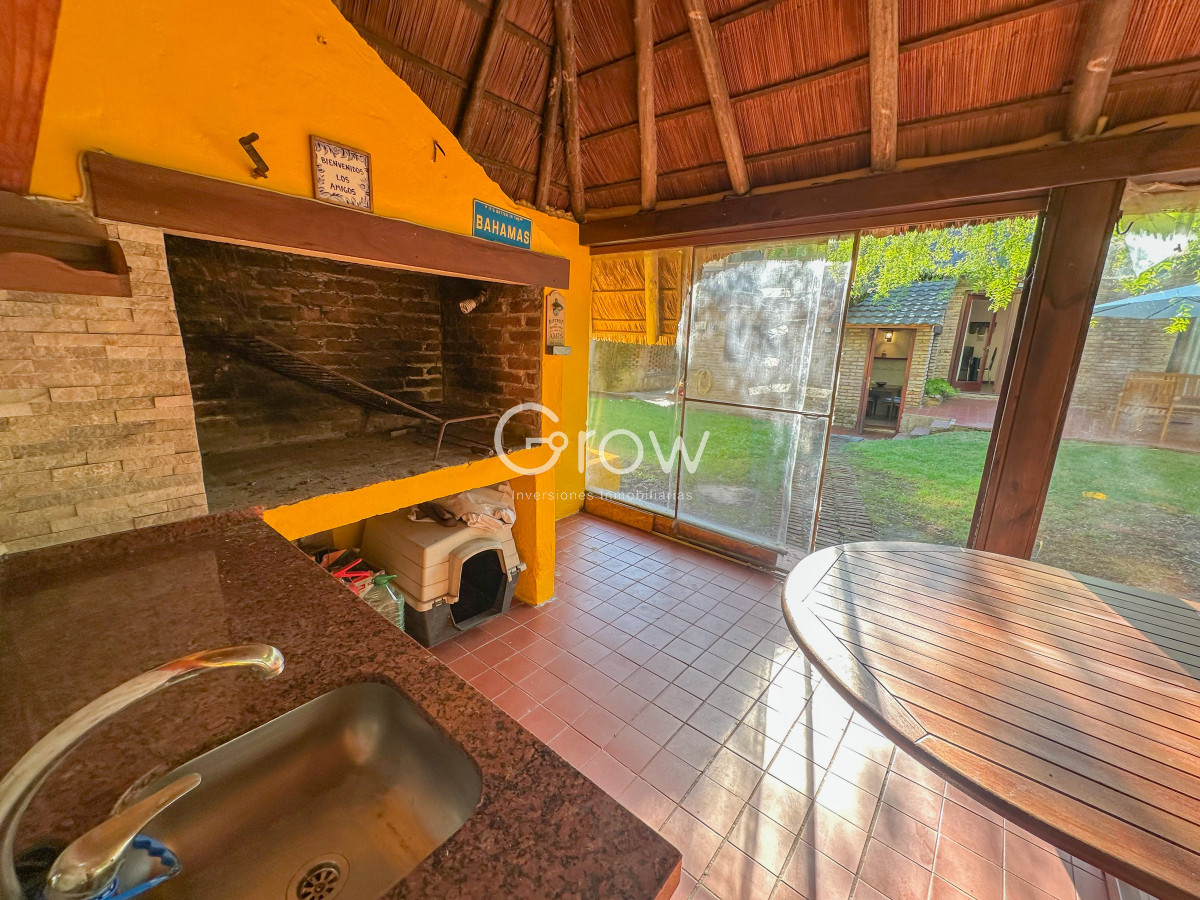 Casa ID.2203 - Casa en venta en Pinares para disfrutar todo el año