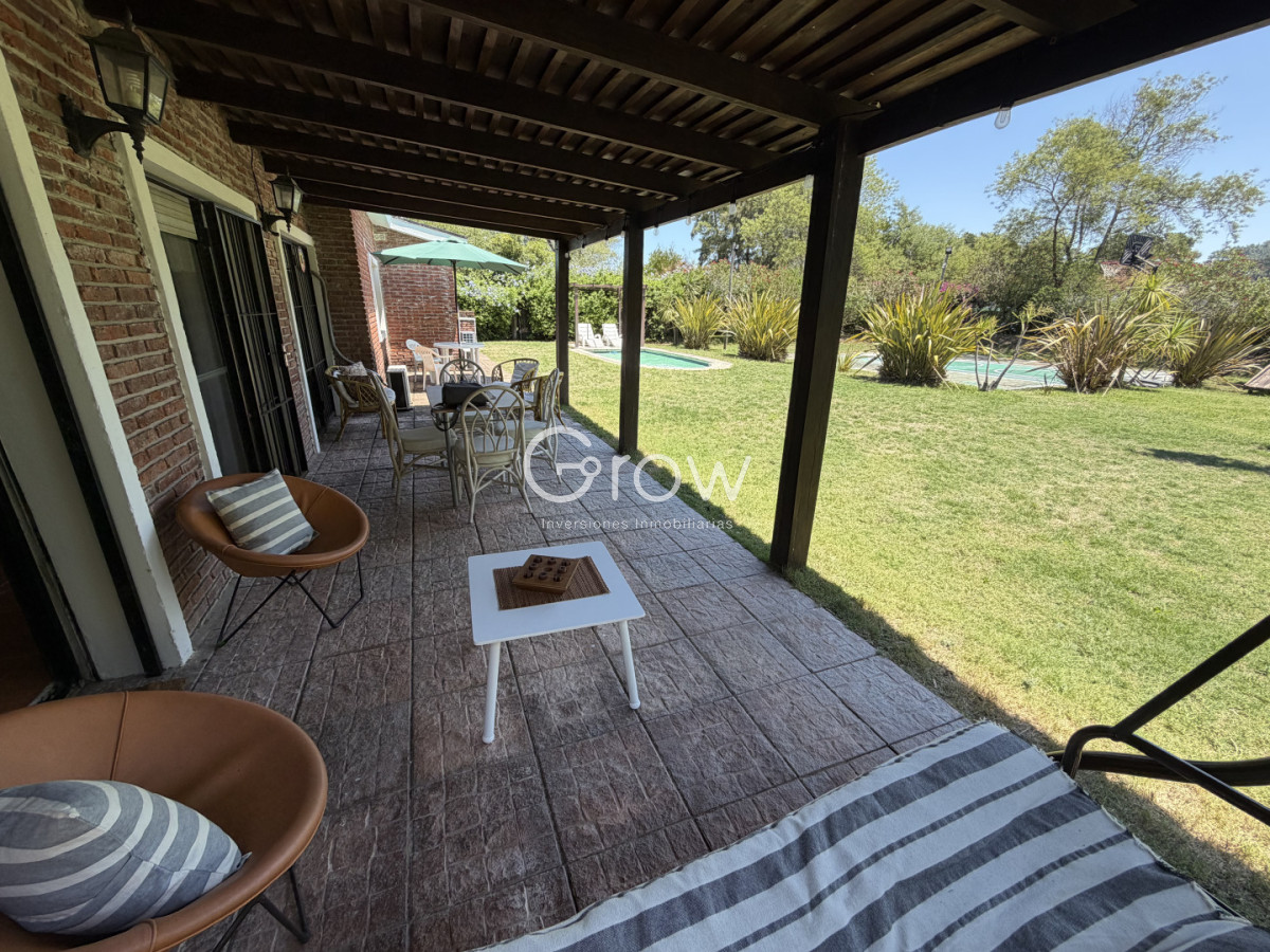 Casa ID.2876 - Hermosa casa en barrio Residencial de Punta del Este a pasos de todo!