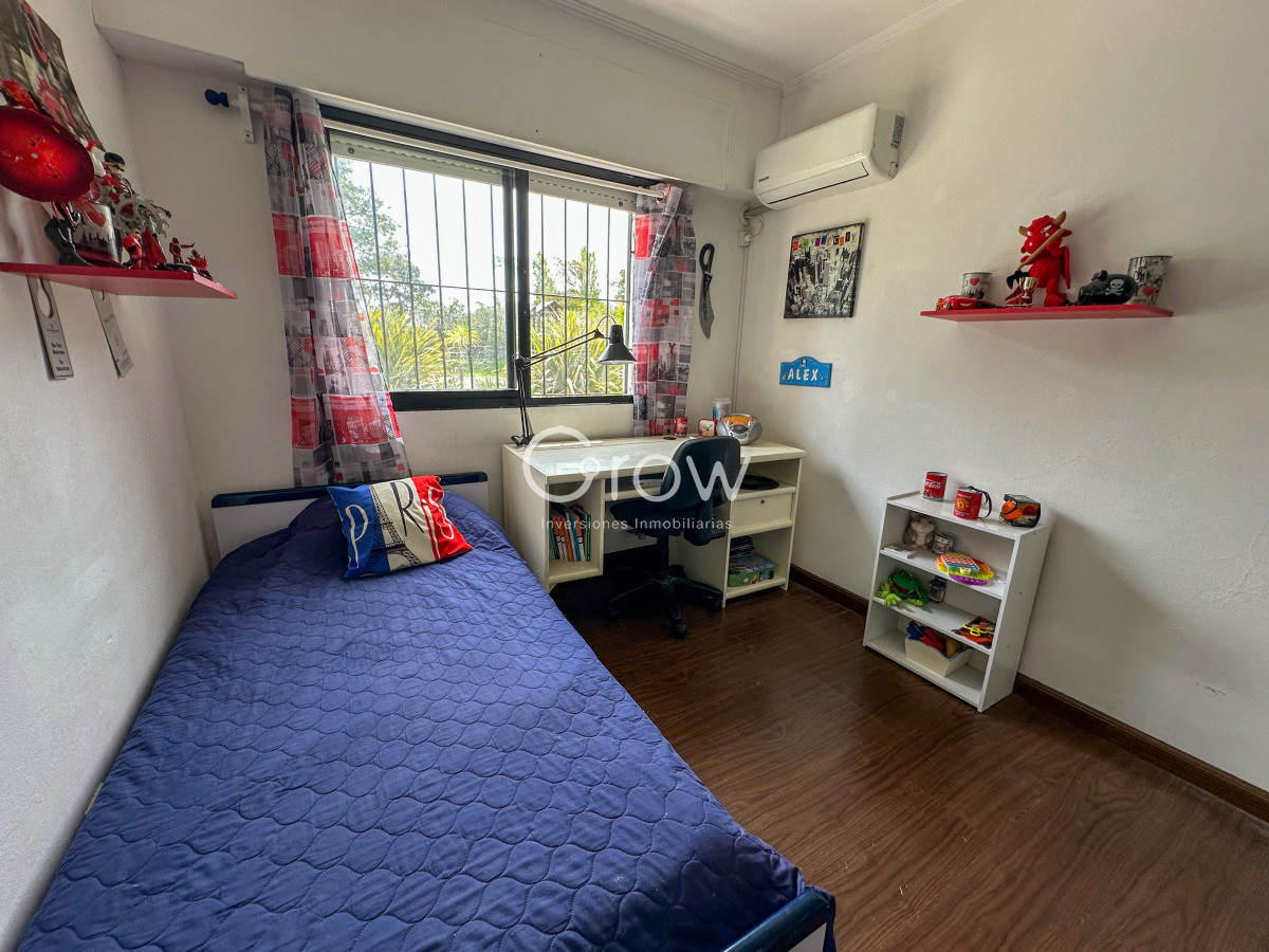 Casa ID.2876 - Hermosa casa en barrio Residencial de Punta del Este a pasos de todo!