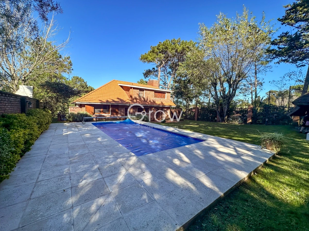 Casa ID.1778 - Hermosa casa pronta para comenzar a disfrutar a metros del mar 