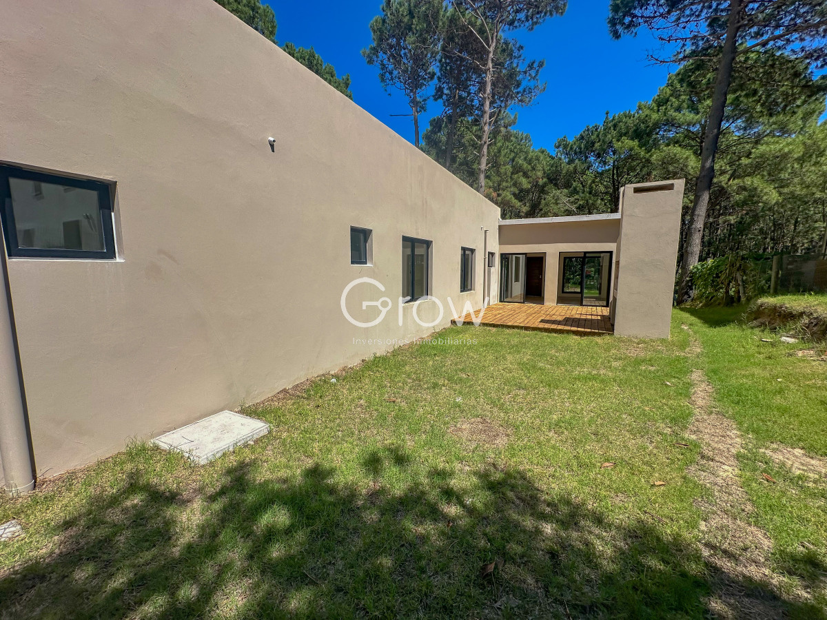 Casa ID.1857 - Casas a estrenar en Laguna del Sauce. Punta del Este