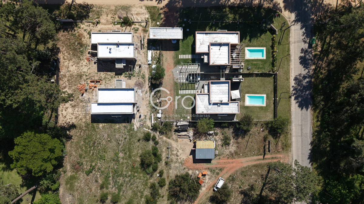 Casa ID.3292 - Casa a estrenar en Parque Burnett U$S 325.000