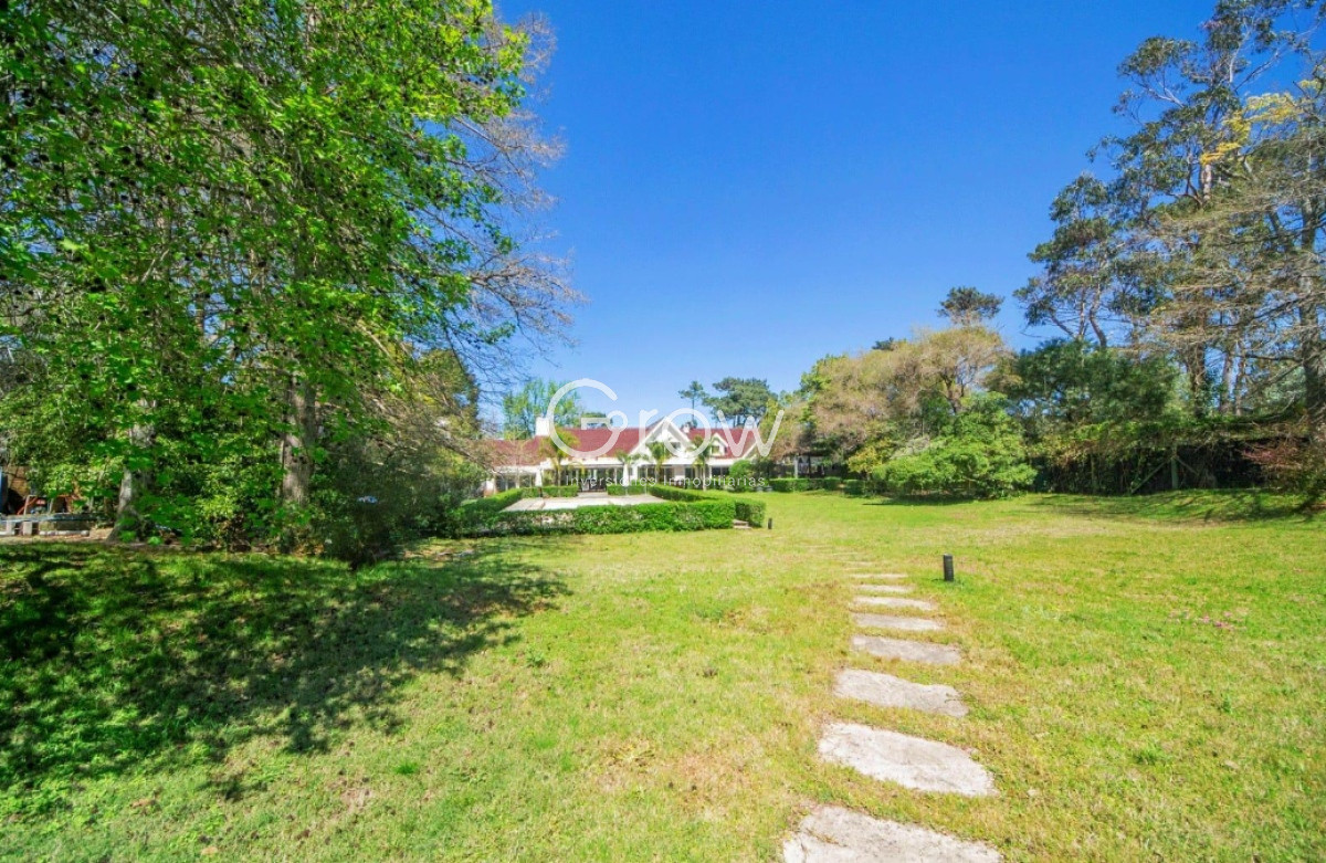 Casa ID.2139 - Impresionante propiedad en la mejor zona de San Rafael/Golf