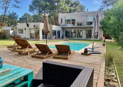 Hermosa casa en Montoya
