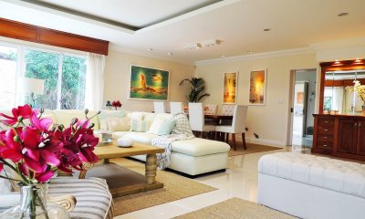 Hermosa casa ideal para disfrutarla todo el año a pasos del mar.