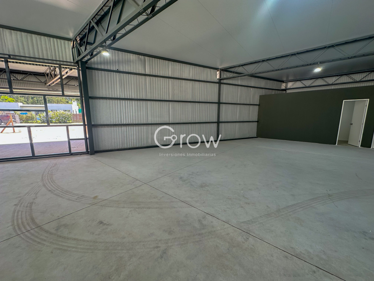 Local Comercial ID.1930 - A estrenar local en Av en Maldonado con 660 m2 de uso exclusivo