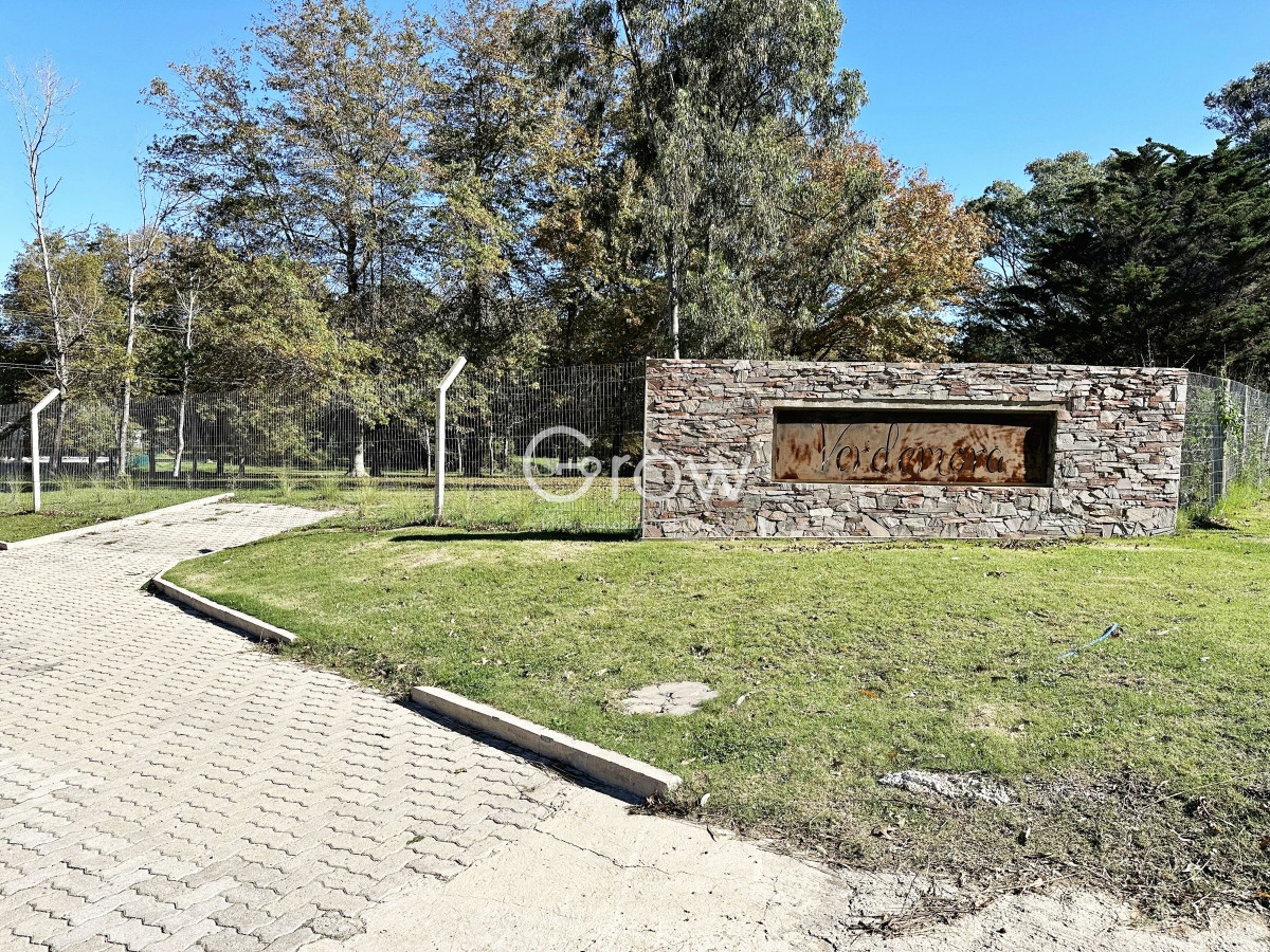 Terreno ID.1671 - Terreno en barrio privado Verde Mora