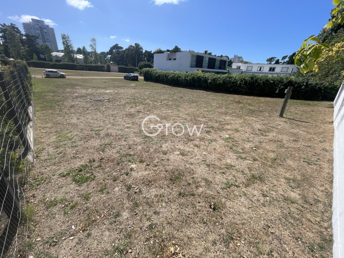 Terreno ID.2657 - Exclusivo lote en Boulevard Park