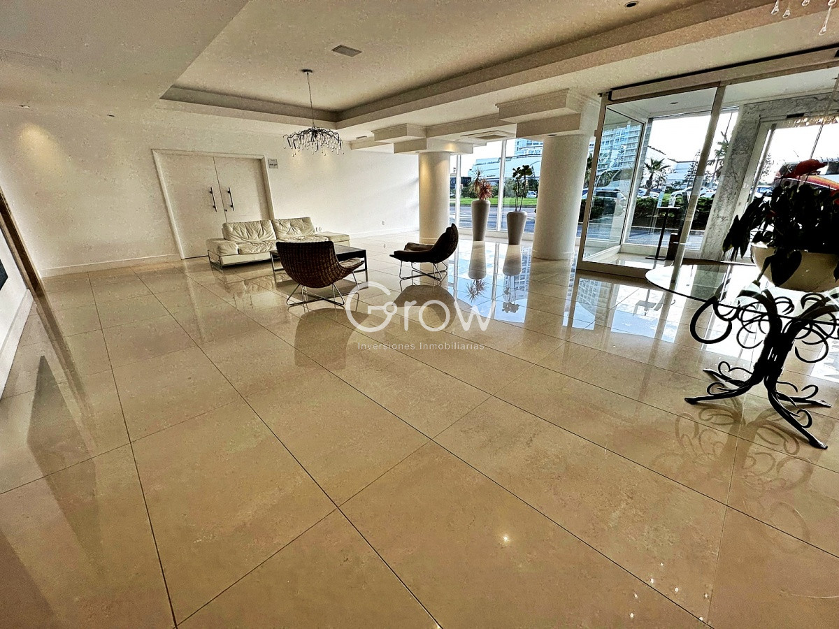 Apartamento ID.305 - Punta del Este, a pasos de Mar próximo Hotel Conrad