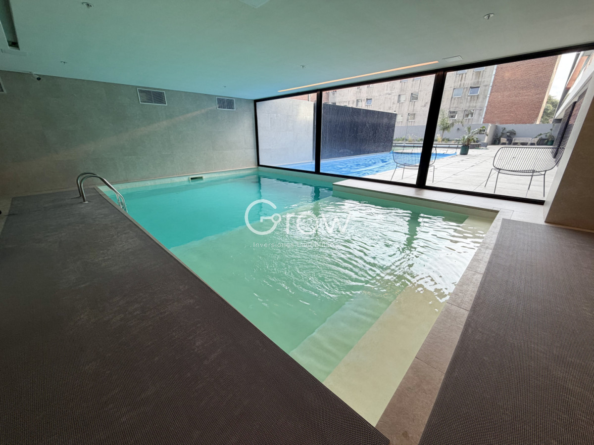 Apartamento ID.1766 - Alquiler anual en More Buceo piso alto!