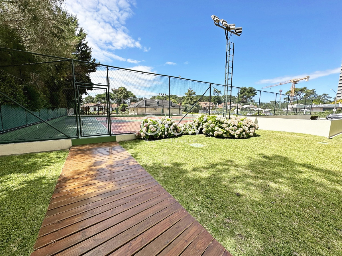 Apartamento ID.3274 - Departamento en alquiler sobre AV Roosevelt. 