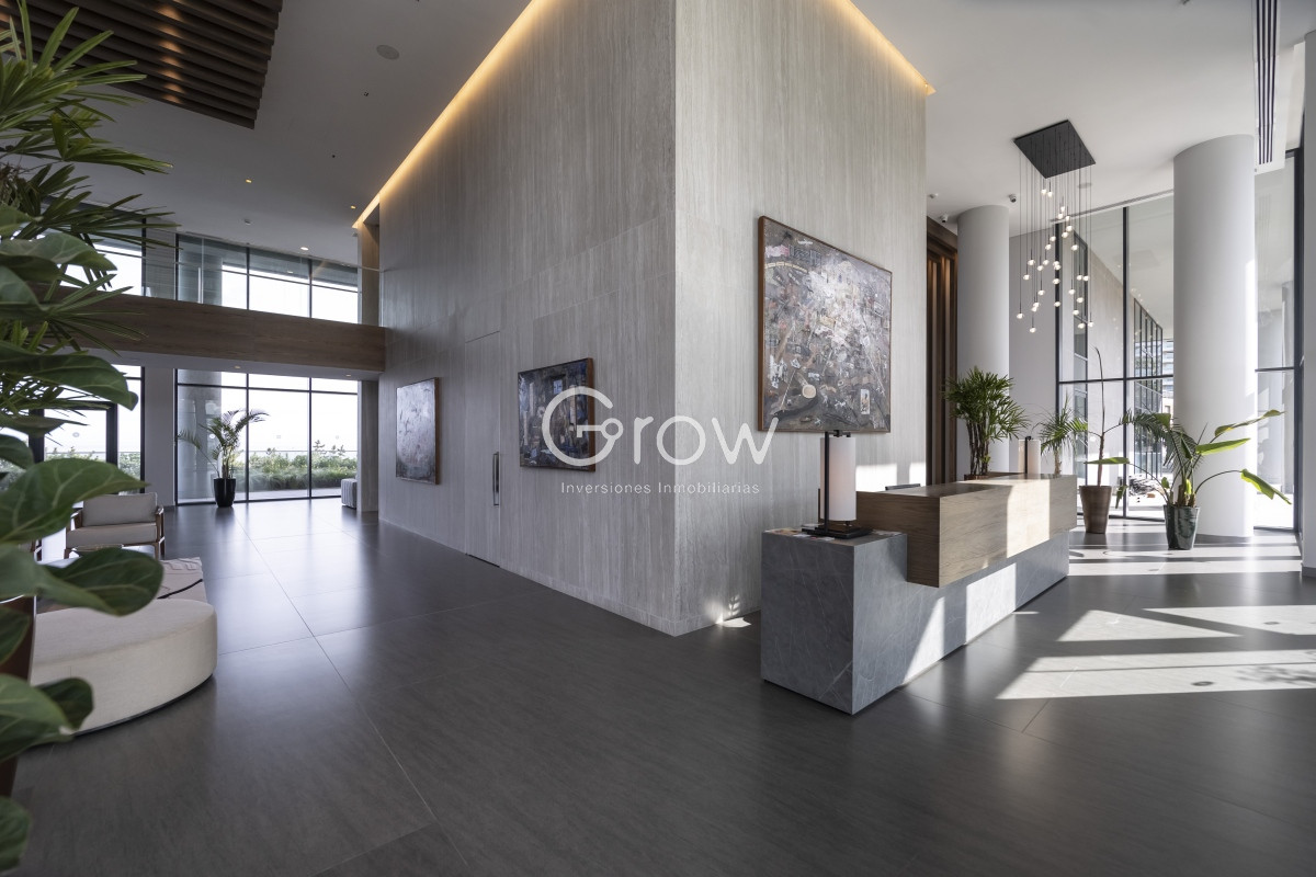 Apartamento ID.2327 - Venetian. Exclusivo apartamento frente al Mar en Playa Mansa!