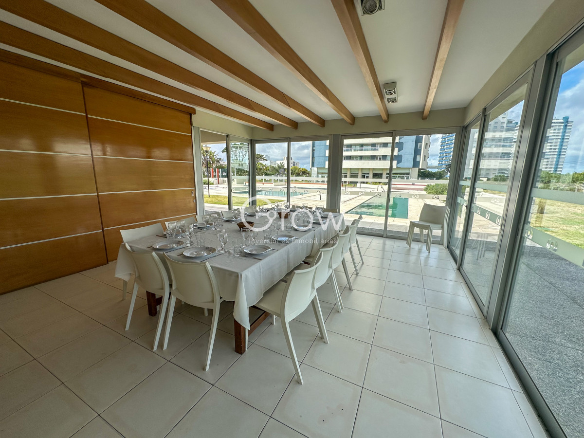 Apartamento ID.3114 - Amplitud y vistas al mar, lo que buscas en un departamento para dis