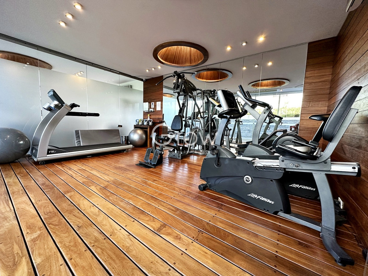 Apartamento ID.859 - Categoría en primera linea de Playa Brava