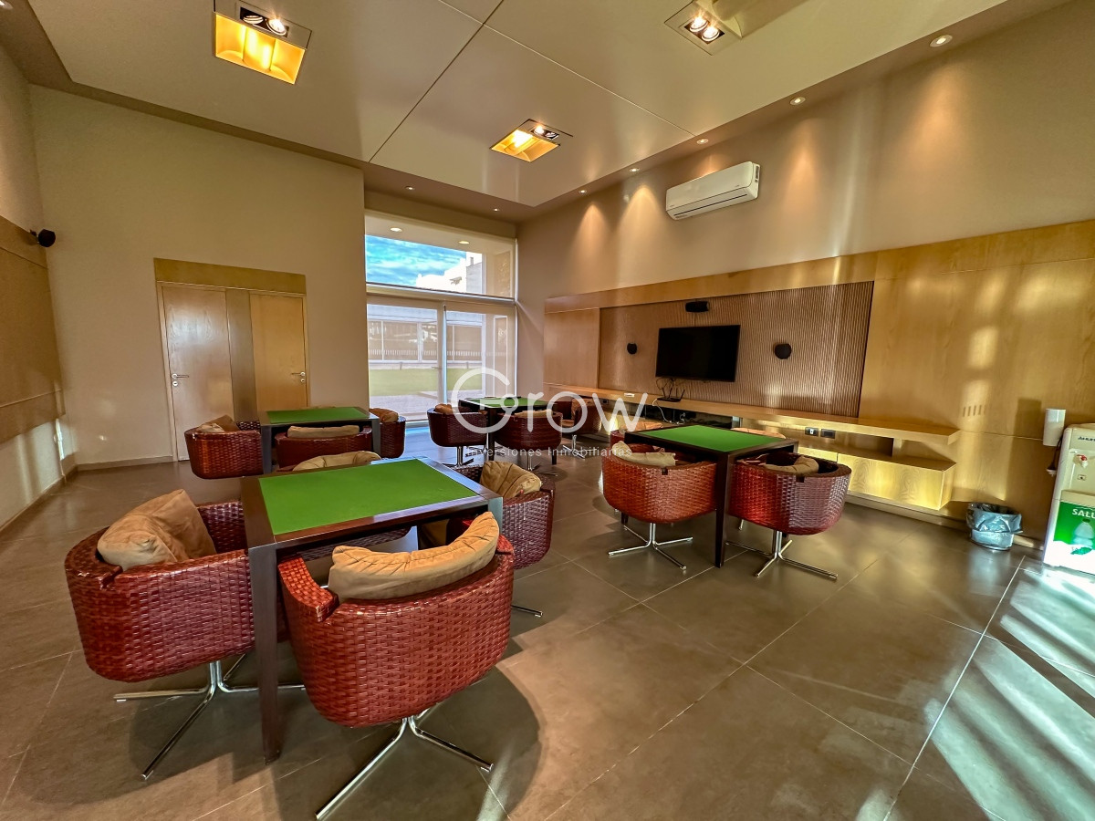 Apartamento ID.2828 - Exclusivo piso alto en Playa Mansa!