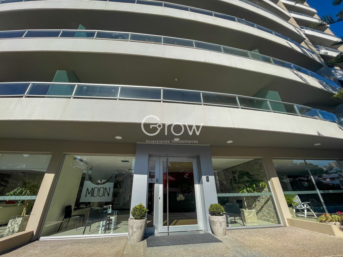 Apartamento ID.2628 - Hermoso apartamento con parrillero propio en Playa Brava
