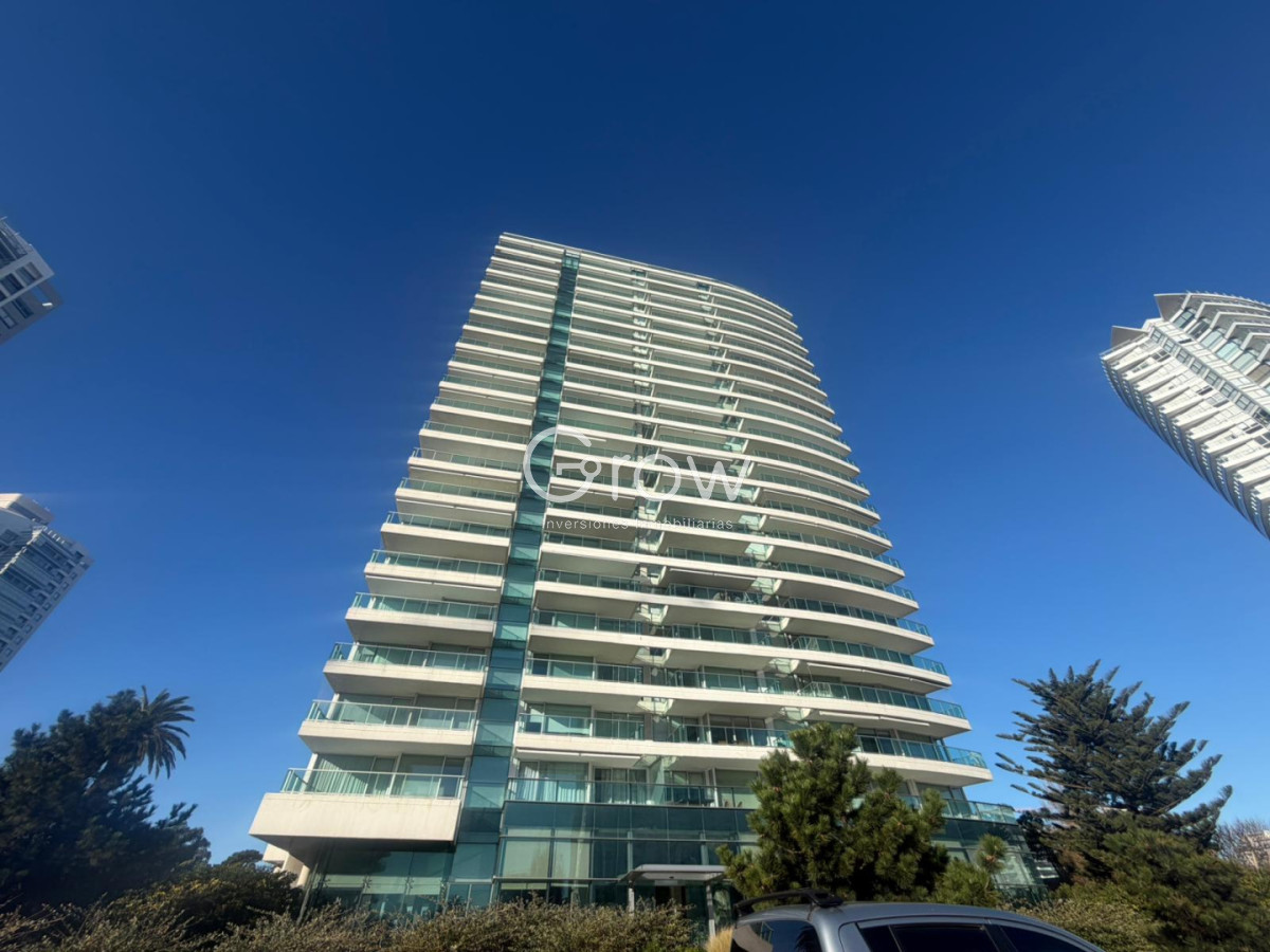 Apartamento ID.3921 - Apartamento en piso alto en Gala Tower  