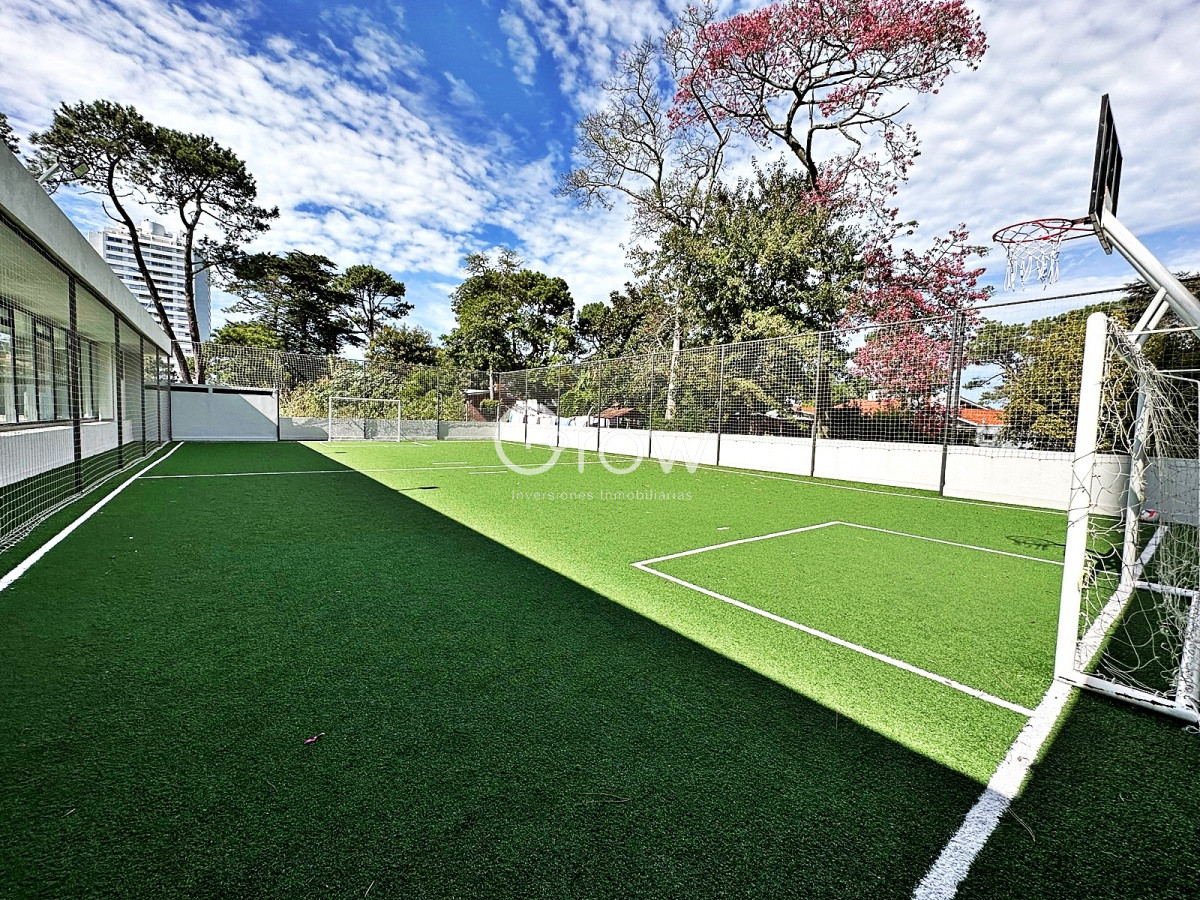 Apartamento ID.2612 - Piso alto en Av Roosevelt, alquiler de verano, Punta del Este!