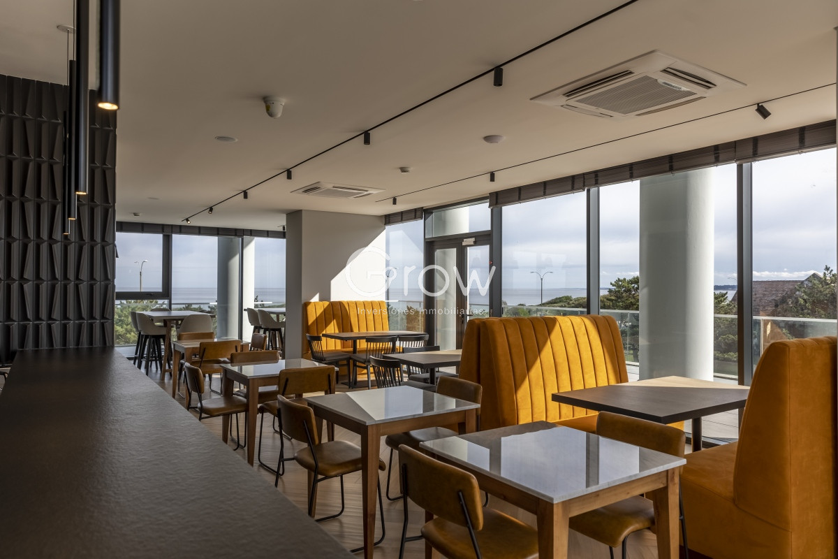 Apartamento ID.2327 - Venetian. Exclusivo apartamento frente al Mar en Playa Mansa!