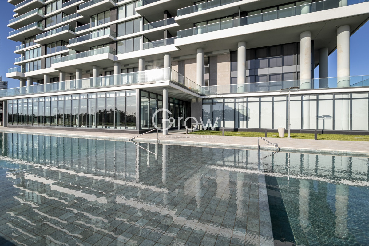 Apartamento ID.2327 - Venetian. Exclusivo apartamento frente al Mar en Playa Mansa!
