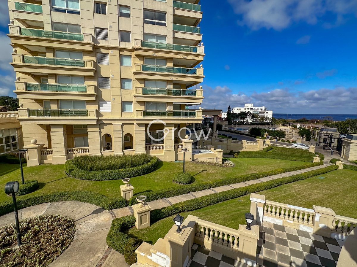 Apartamento ID.3017 - Exclusivo departamento en Torre de categoría en Playa Mansa!
