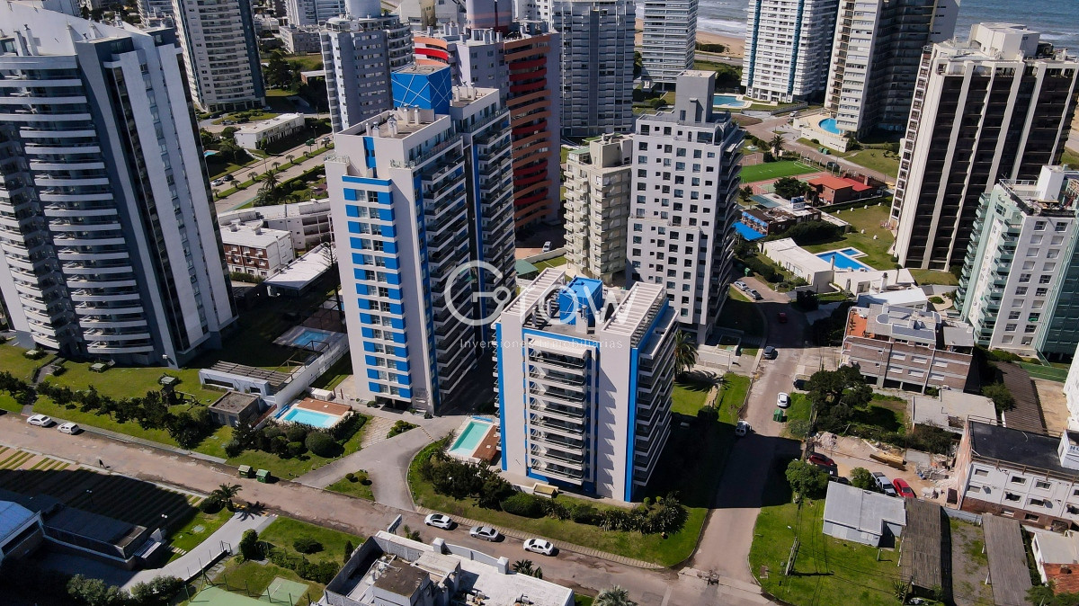 Apartamento ID.2039 - Apartamento en Arenas del Mar II, a pasos del Playa Brava!