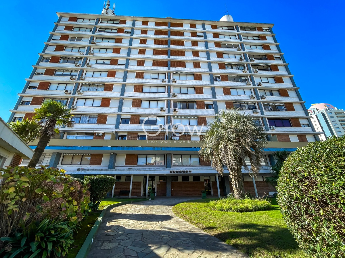 Apartamento ID.1815 - OPORTUNIDAD CON VISTA AL MAR! 