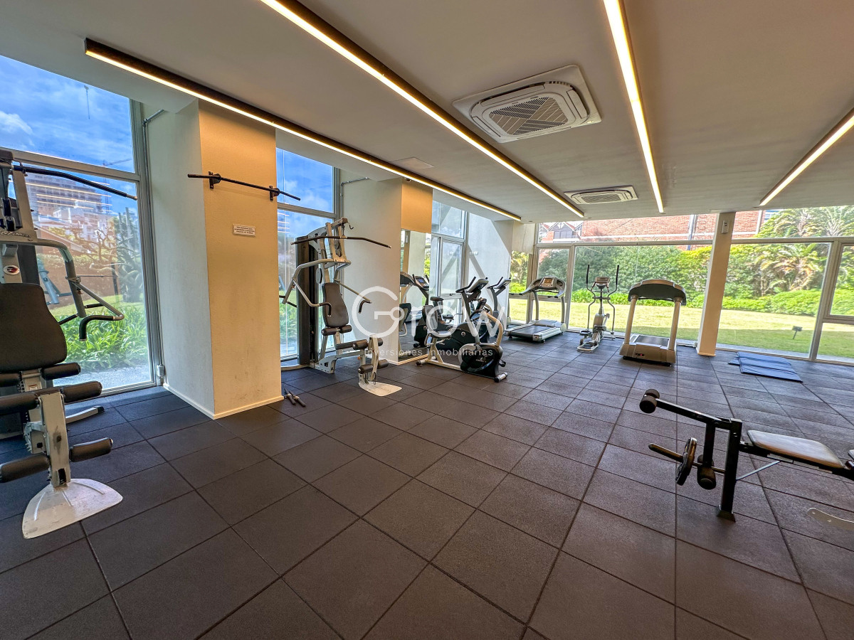 Apartamento ID.3114 - Amplitud y vistas al mar, lo que buscas en un departamento para dis