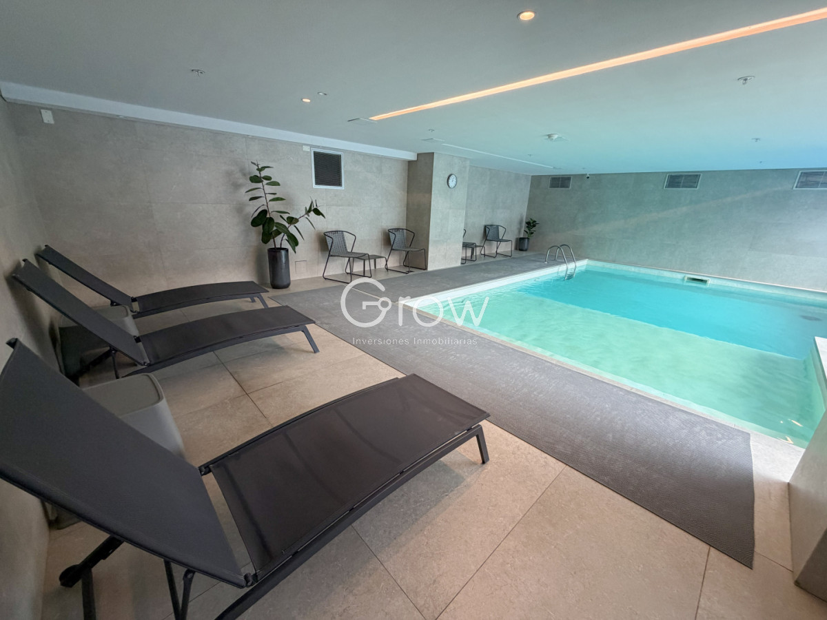 Apartamento ID.1766 - Alquiler anual en More Buceo piso alto!