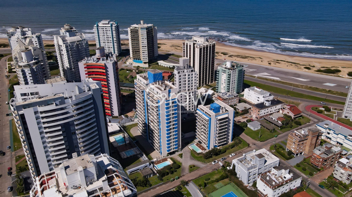 Apartamento ID.2039 - Apartamento en Arenas del Mar II, a pasos del Playa Brava!