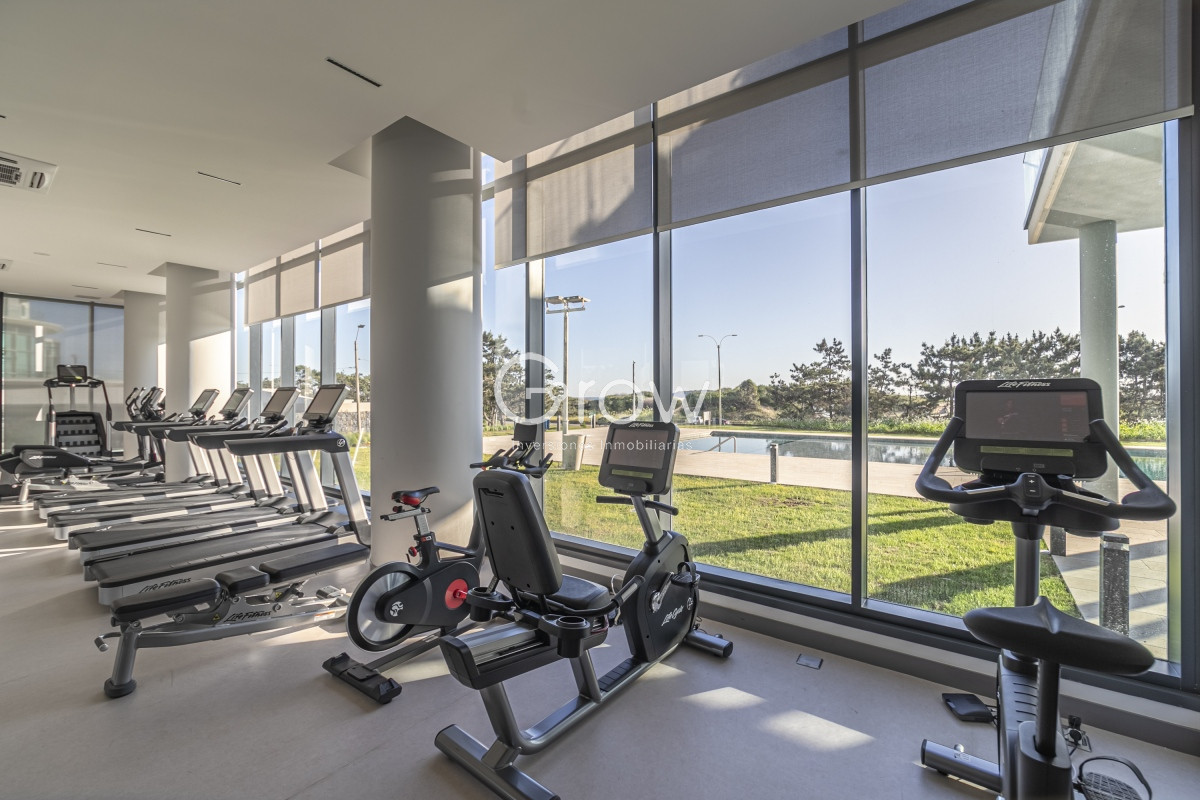 Apartamento ID.2327 - Venetian. Exclusivo apartamento frente al Mar en Playa Mansa!