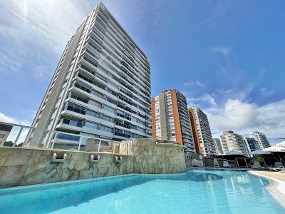 Punta del Este. Primera linea del Mar. Mansa. Isla Gorriti, Puerto y Punta Ballena
