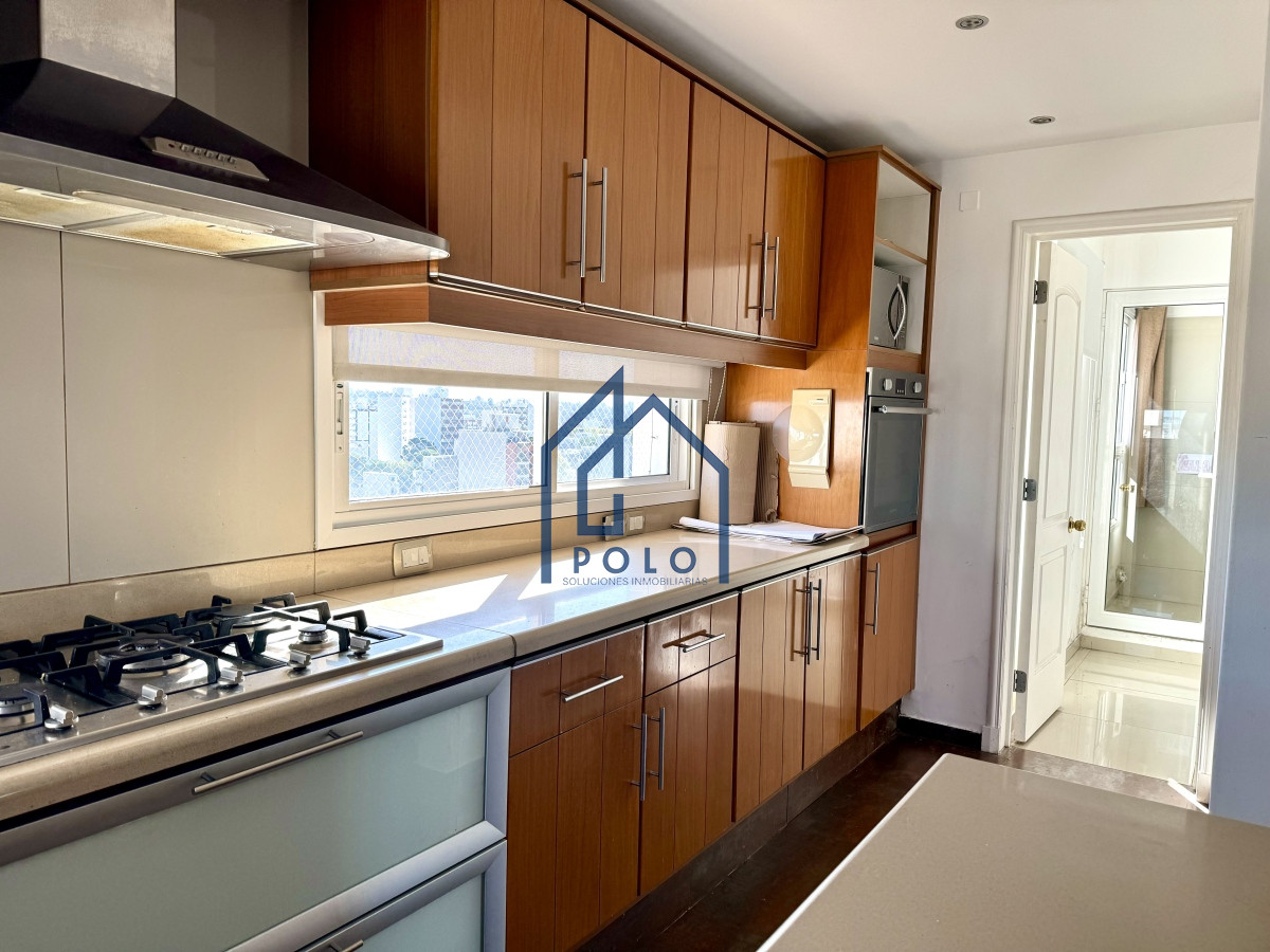 Apartamento ID.189 - Venta Penthouse 3 dormitorios Pocitos Nuevo
