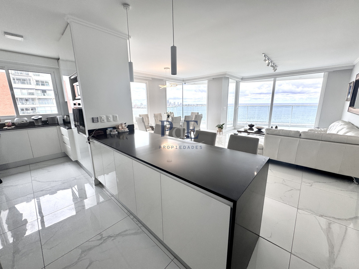 Apartamento 4 dormitorios de categoria Punta del Este - Imagen 9