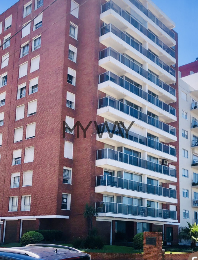 Apartamento ID.337/Venta-apartamento-2-dormitorios-2-baños--Rambla-de-Malvín - Venta apartamento 2 dormitorios 2 baños  Rambla de Malvín